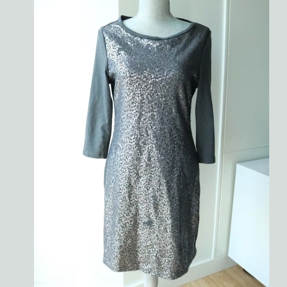 Women’s Old Navy Sequins Midi Sweater Dress - Picture 1 of 7